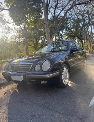 MERCEDES-BENZ E 430 4.3 ELEGANCE V8 GASOLINA 4P AUTOMÁTICO